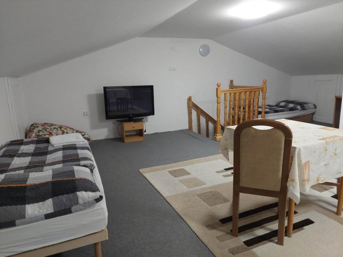 NATY apartmán Enyicke Kültér fotó